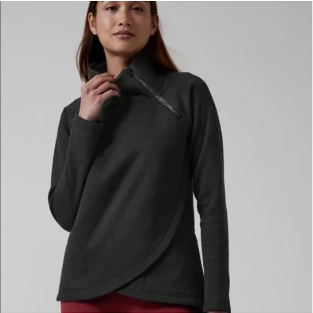 Athleta Womens Cozy Karma Asym Pullover Sweatshirt Zip Pockets Soft Size Small